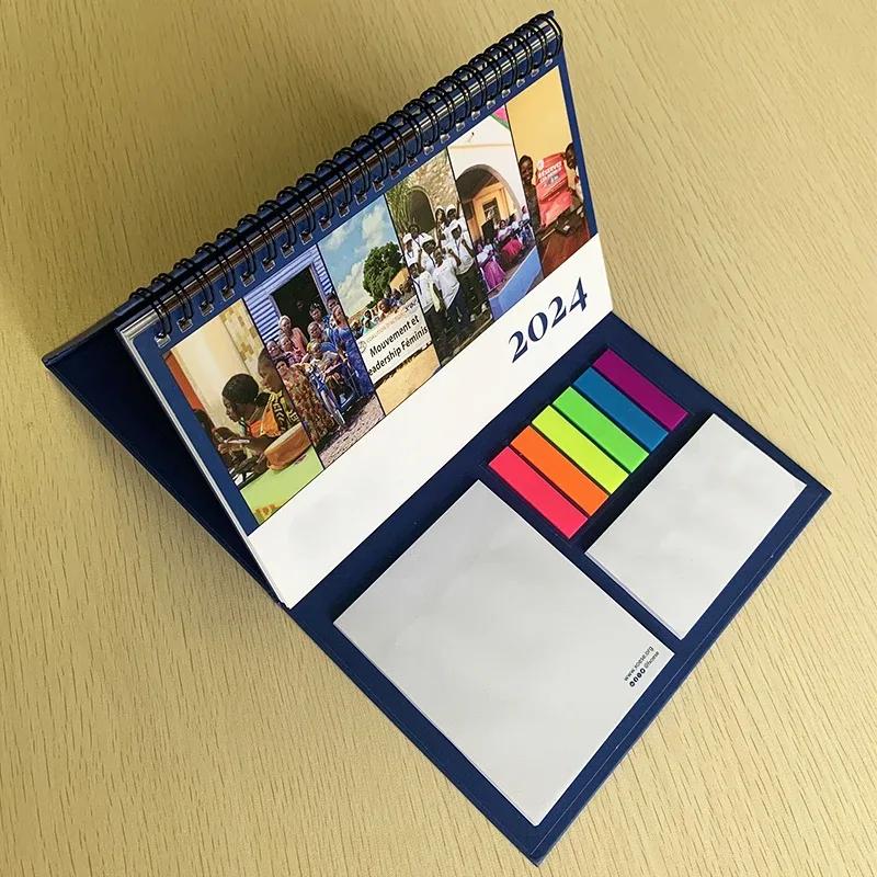 Calendrier à spirale + Bloc note - vue 3